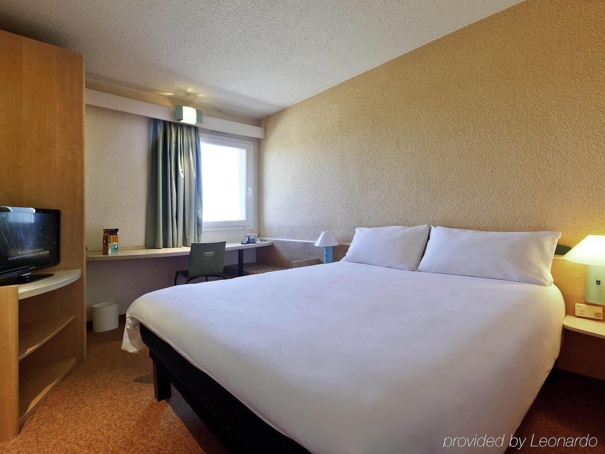 Hotel Ibis Leiria Fatima Eksteriør bilde
